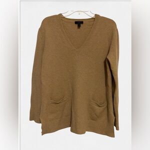 J Crew Merino Wool Alpaca Blend Women’s Sweater V Neck Tan Size Medium Pockets